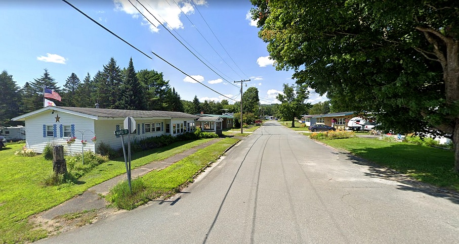 LyndonvilleAFSNorth ConcordVT_Family-Housing_01-.jpg LyndonvilleAFSNorth ConcordVT_Family-Housing_01-.jpg